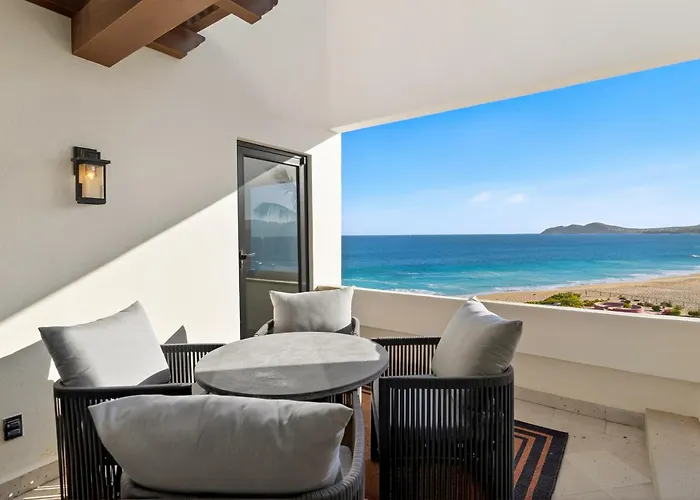 Сasa de vacaciones Casa Del Mar Elegant Two-story Oceanfront Escape San José del Cabo